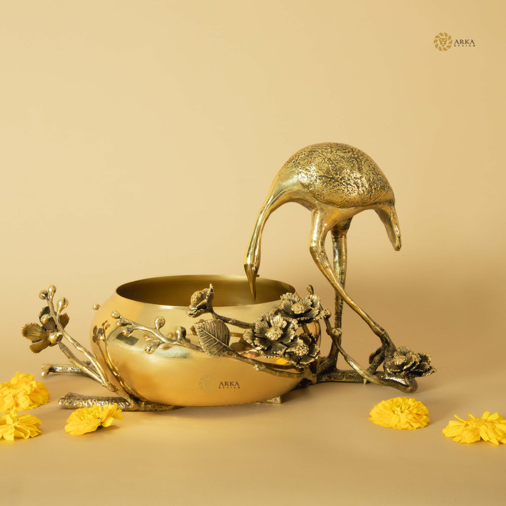 Arka Design Gilded Swan Handcrafted Brass Swan Sculpture for Luxury Home Décor