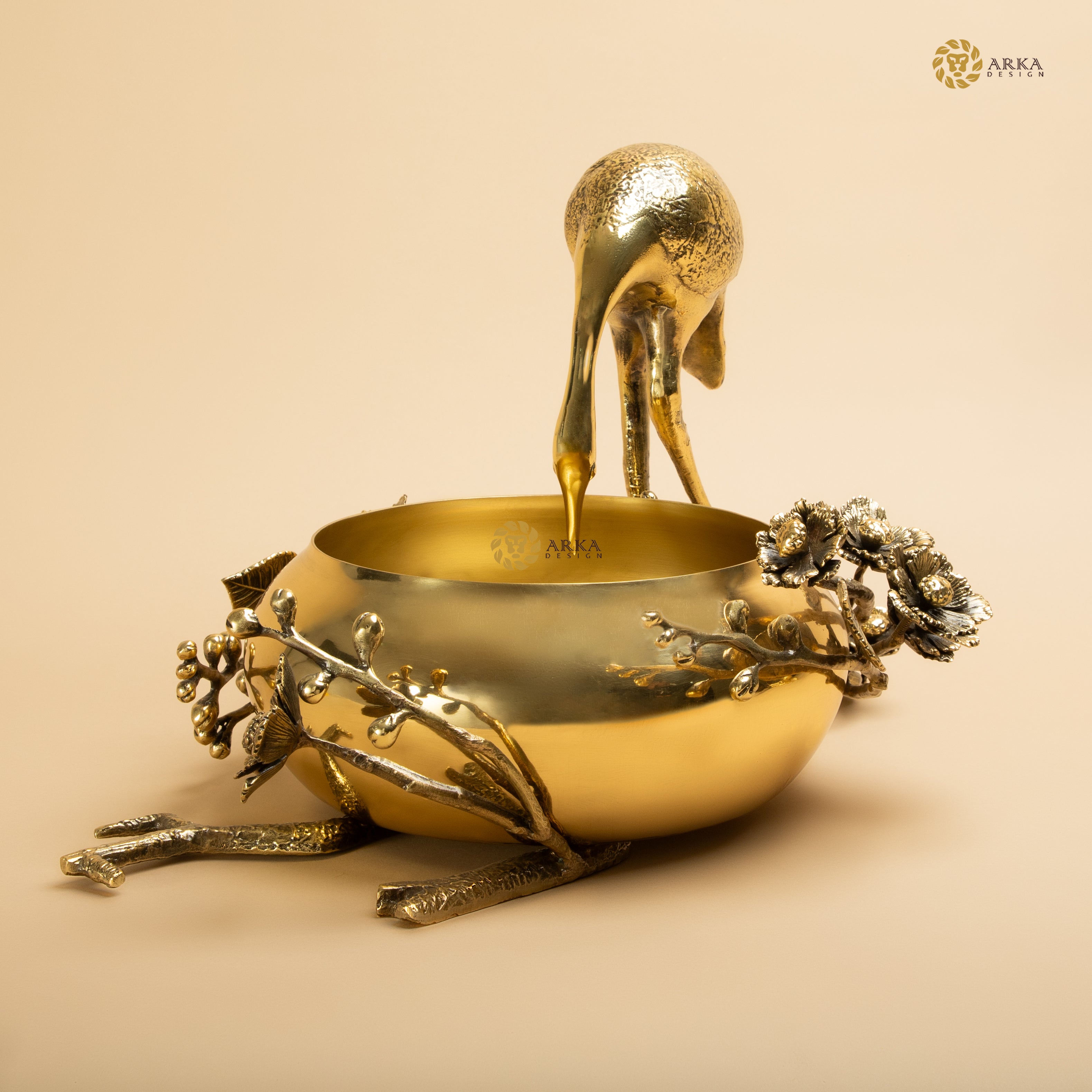 Arka Design Gilded Swan Handcrafted Brass Swan Sculpture for Luxury Home Décor