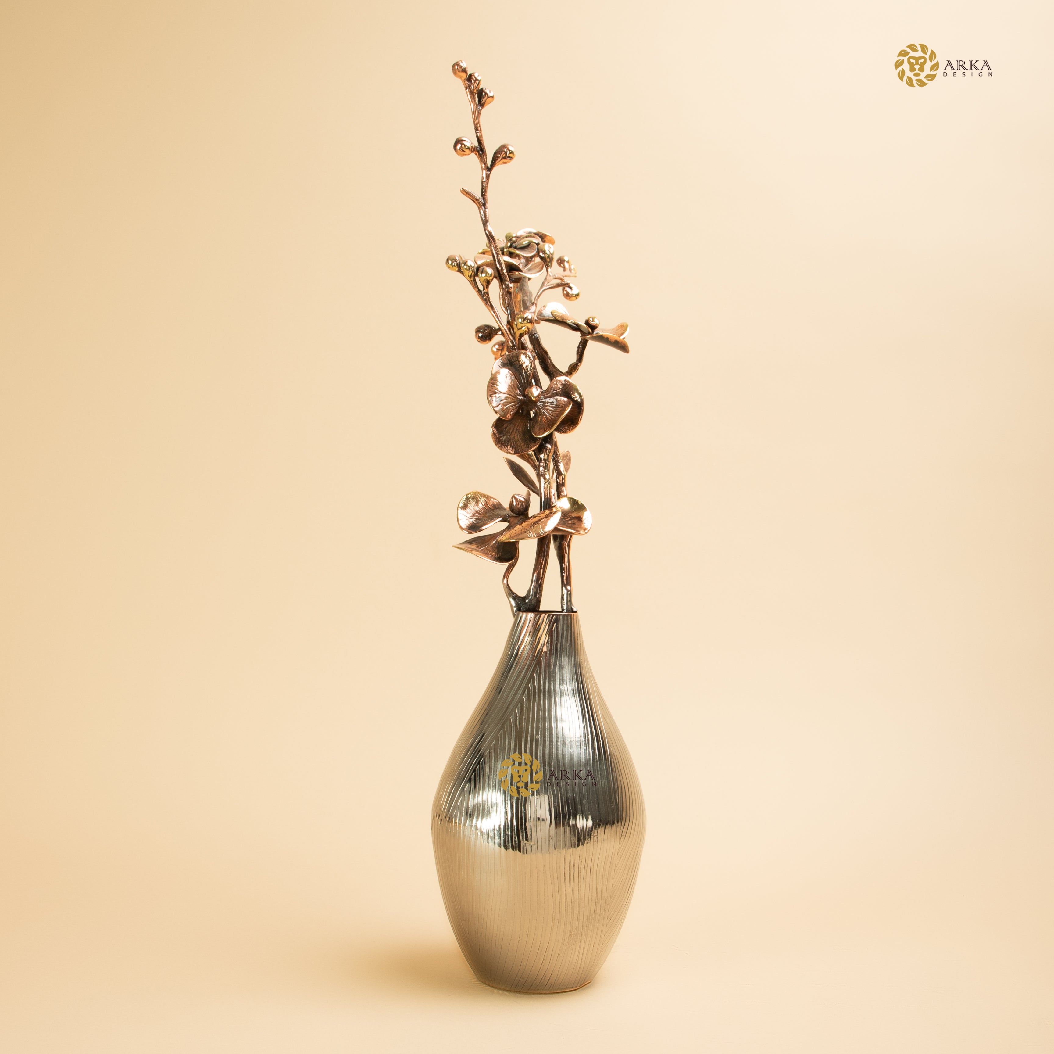 Arka Design Gleaming Bloom Handcrafted Brass Floral Sculpture for Luxury Home Décor