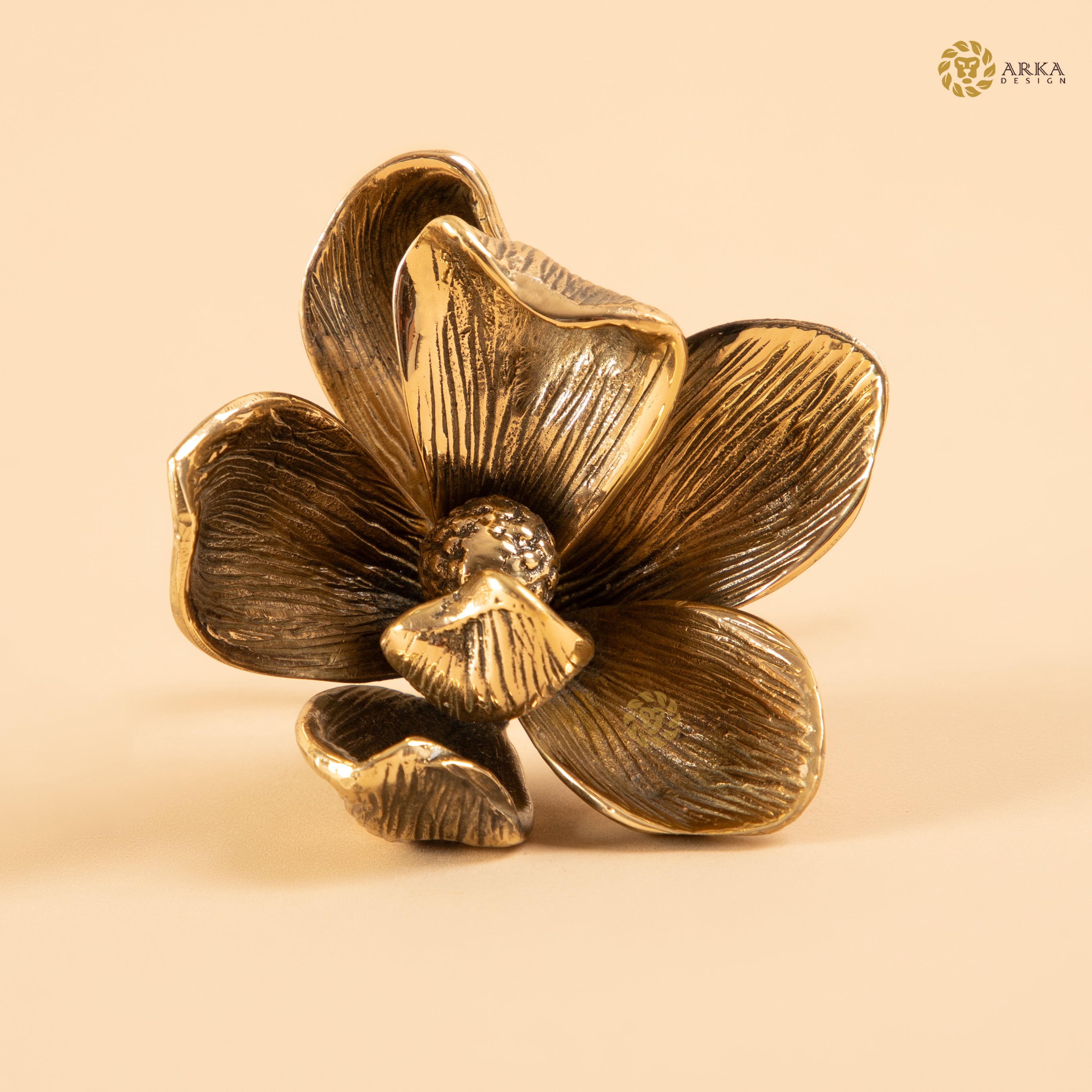 Arka Design Pansy Flower Paper Holder – Handcrafted Brass Desk & Table Accessory