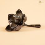 Arka Design Pansy Flower Paper Holder – Handcrafted Brass Desk & Table Accessory