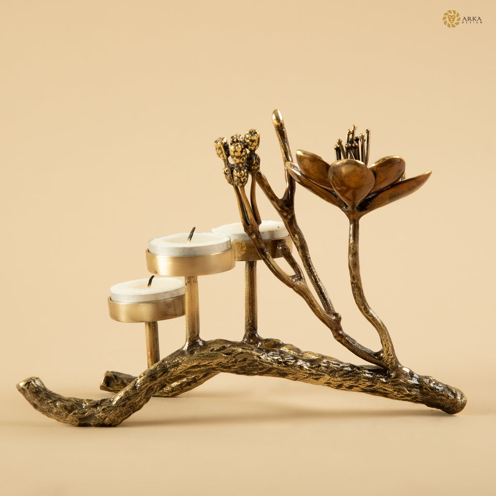 Arka Design Candeloral – Handcrafted Brass Floral Candle Holder for Elegant Home Décor
