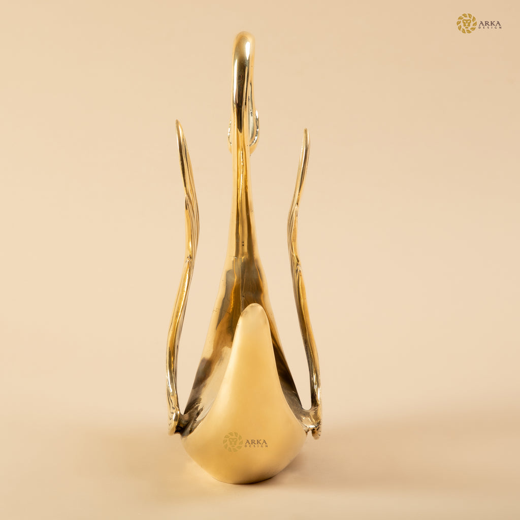 Arka Design Aurum Swan – Handcrafted Brass Swan Sculpture for Elegant Home Décor.