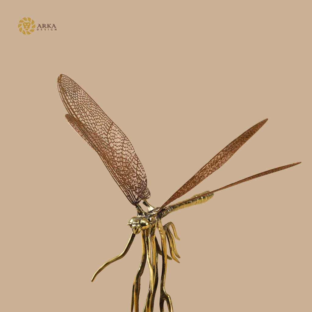 Arka Design Perchfly Art – Handcrafted Brass Bird Sculpture for Luxury Home Décor