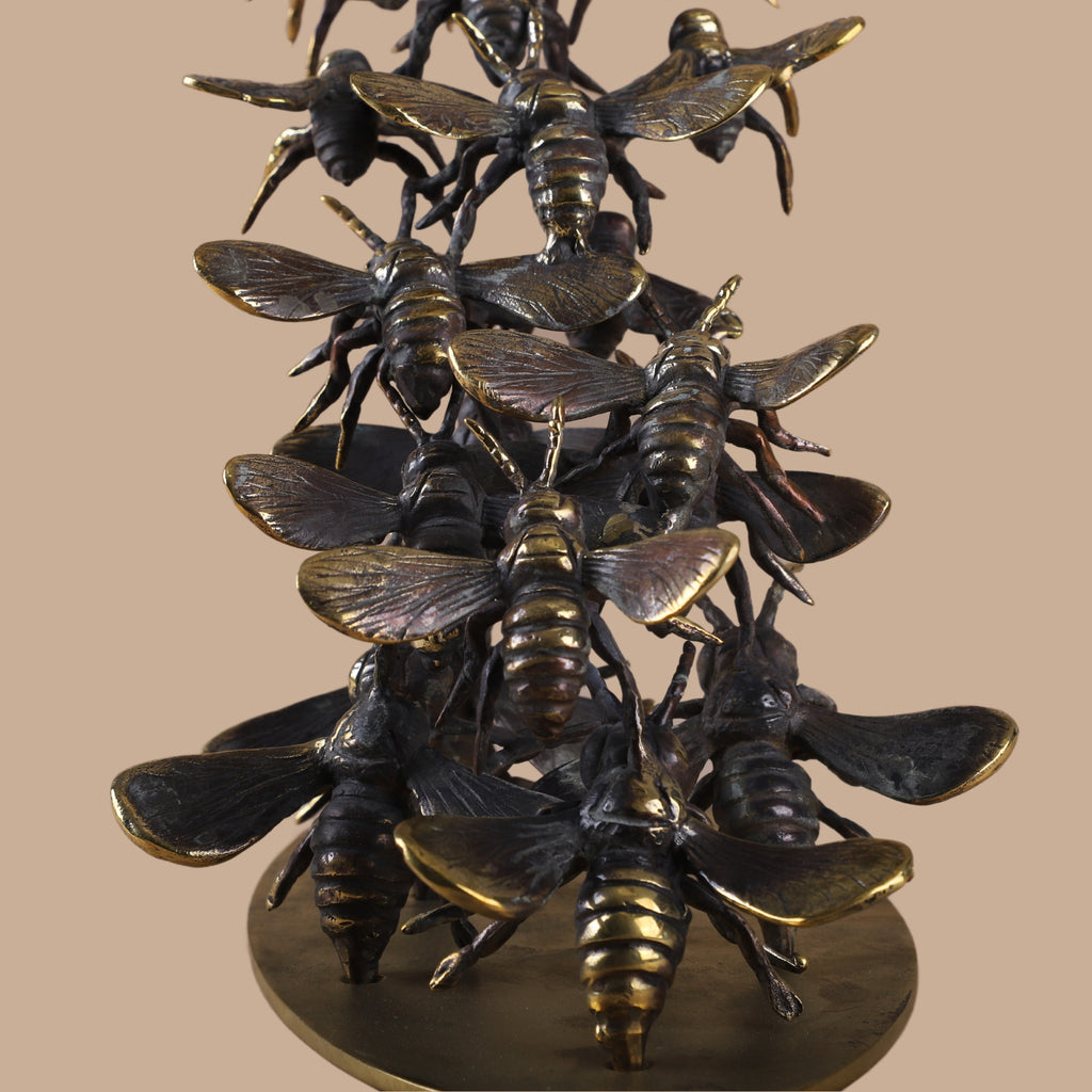 Arka Design Soaring Bees – Handcrafted Brass Bee Sculpture for Luxury Home Décor